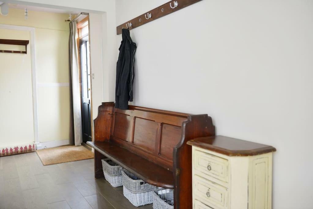 Summer House Hotel Thames Ditton Esterno foto